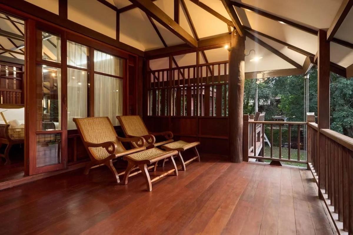 The Yard Hostel Chiang Mai Exterior photo